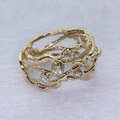 9ct yellow gold diamond ring