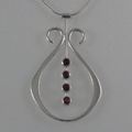 18ct white gold ruby necklace 