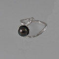 Silver cultured pearl ring